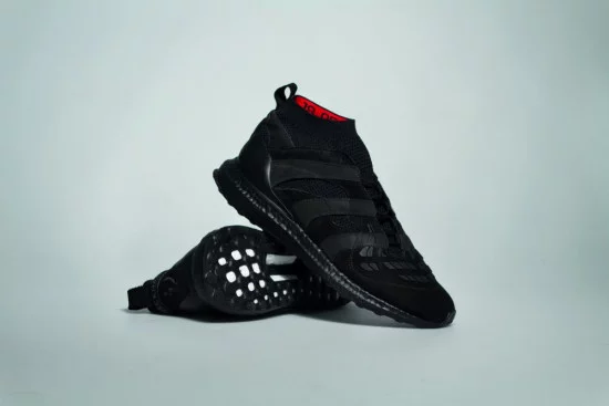 adidas predator accelerator boost black david beckam.webp